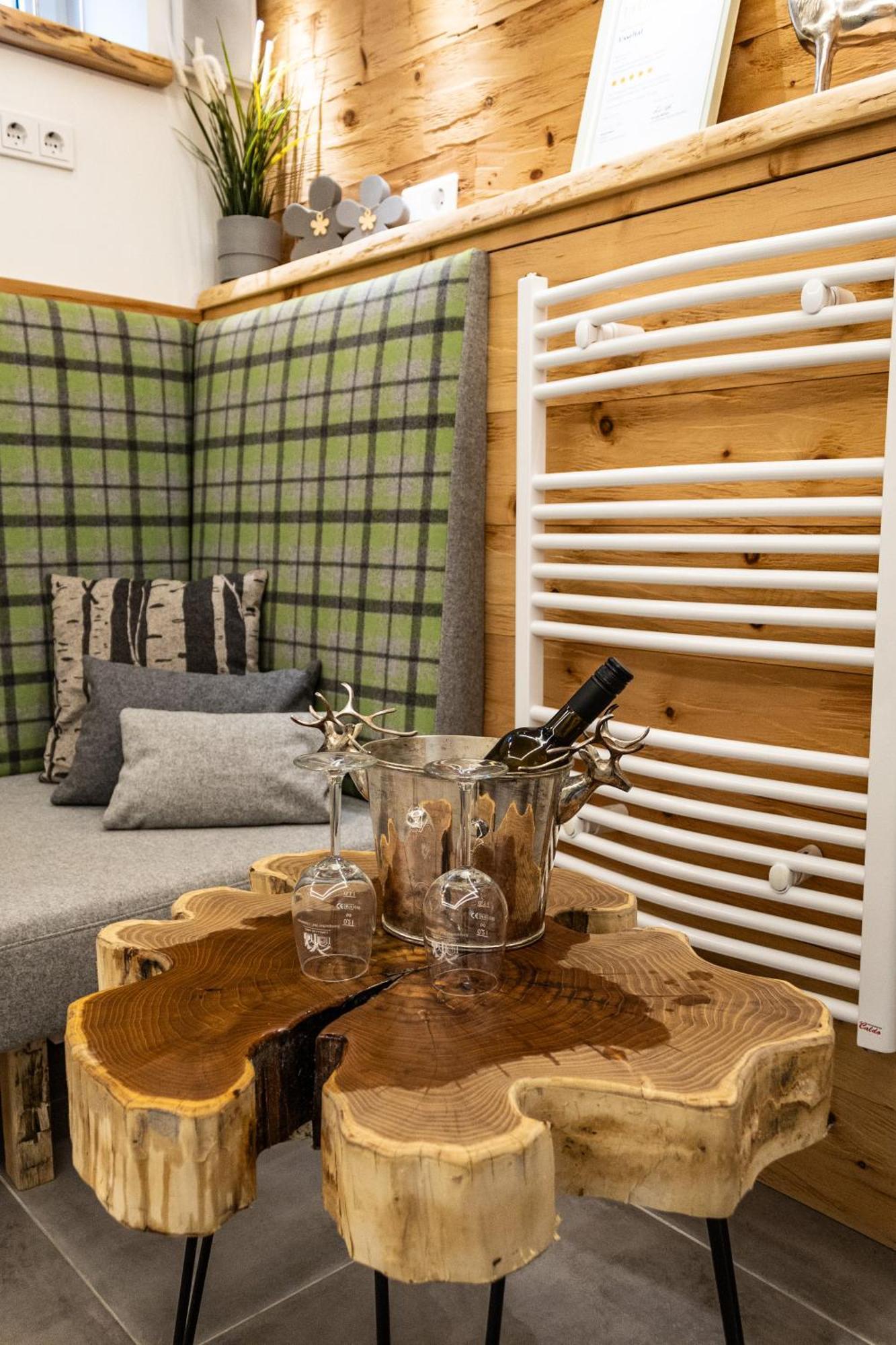 Ferienwohnung Im Usseltal - Zirben Spa - Monheimer Alb - Altmuehltal - Familie Geyer Daiting Monheim  Kültér fotó